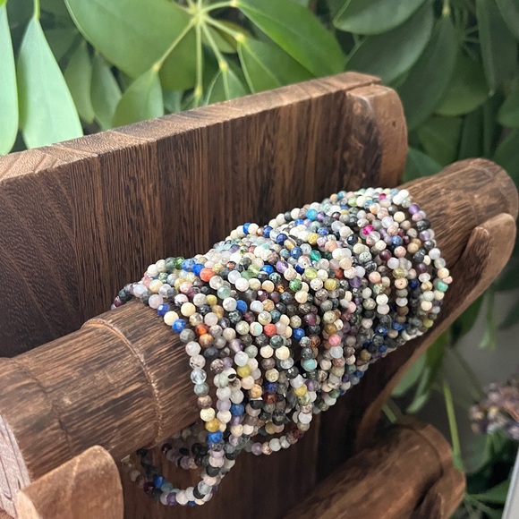 Faceted multi stone - Picture 2 of 3